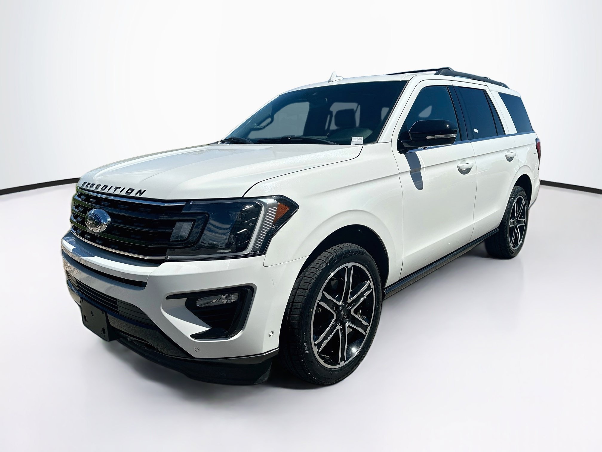 Used 2020 Ford Expedition Limited w/ Equipment Group 303A AWD/4WD image 3