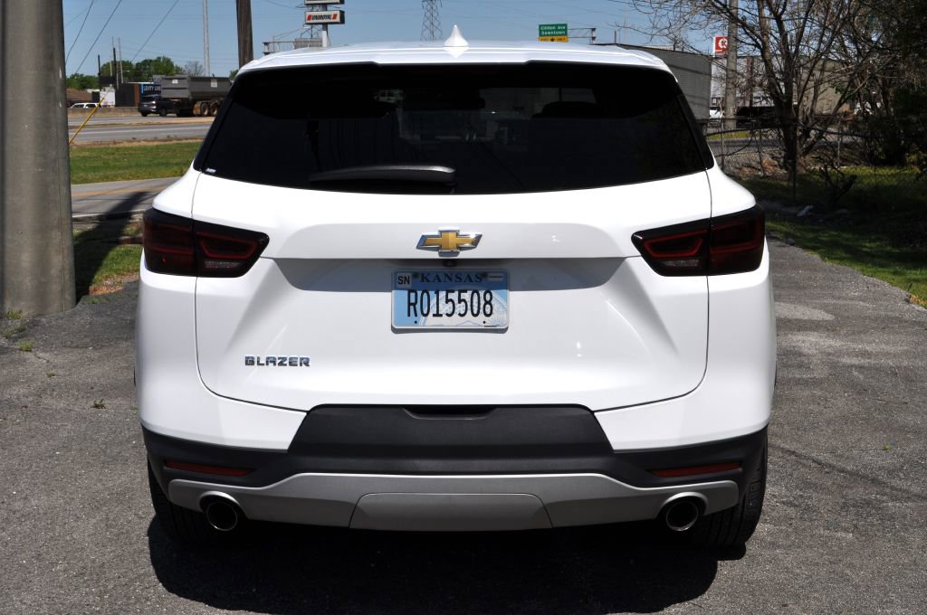 Used 2023 Chevrolet Blazer LT image 4