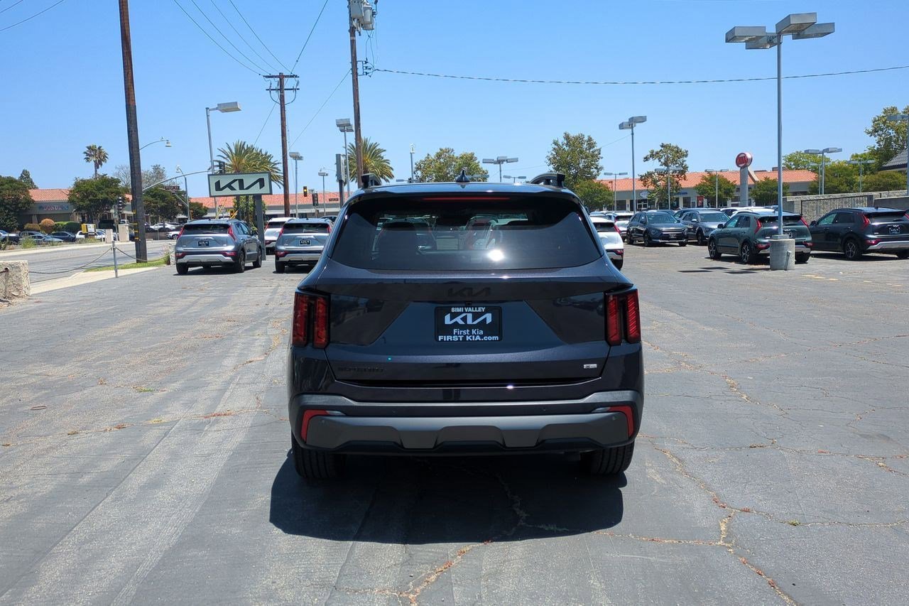 New 2025 Kia Sorento X-Line EX AWD/4WD image 6