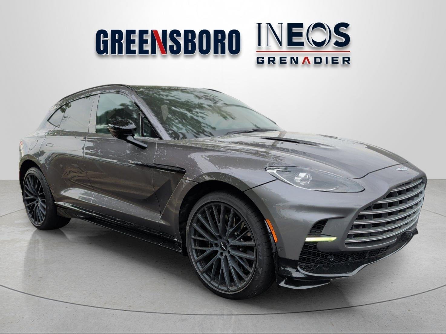 Used 2025 Aston Martin DBX 707 AWD/4WD image 7