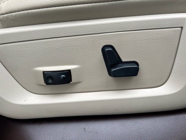 Used 2018 RAM 1500 Laramie AWD/4WD image 56