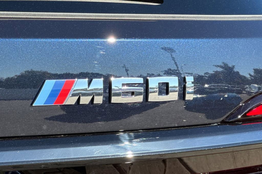 New 2026 BMW X7 M60i w/ Executive Package image 34