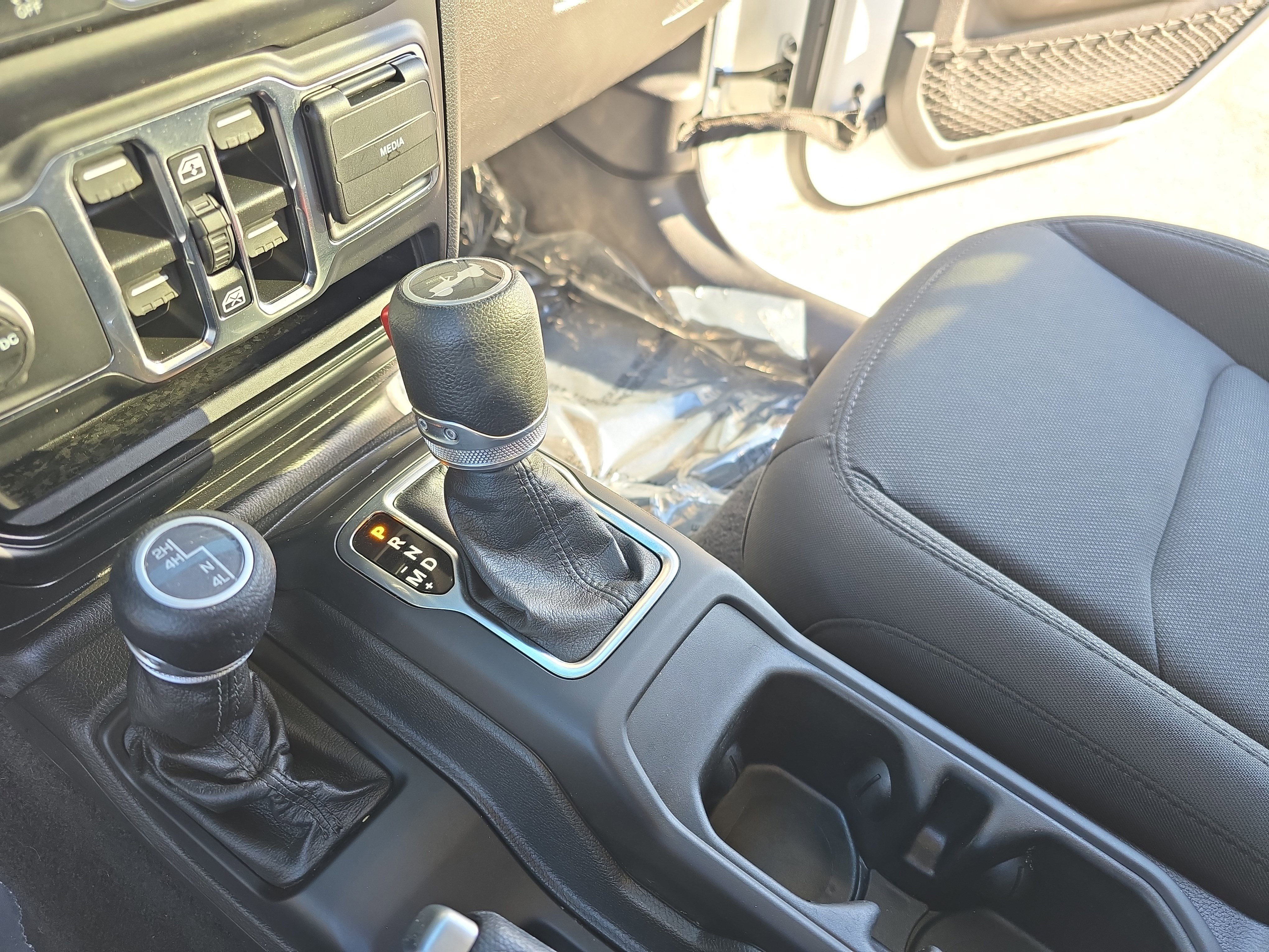 Used 2021 Jeep Wrangler Unlimited Willys image 22