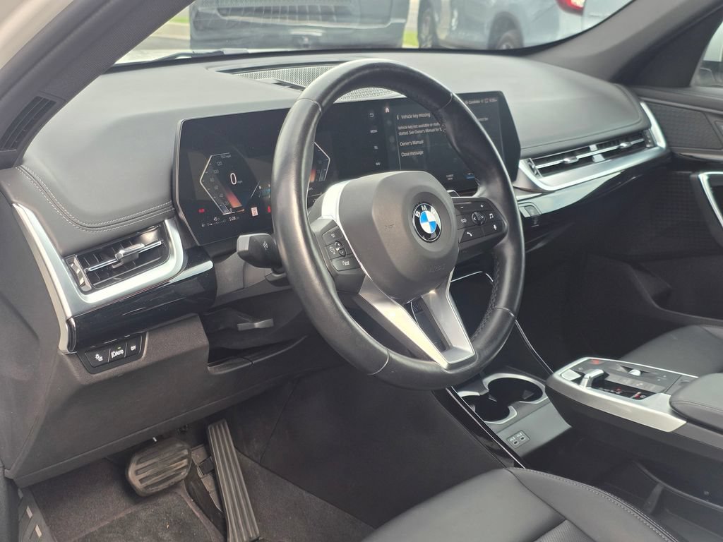 Used 2023 BMW X1 xDrive28i w/ Convenience Package AWD/4WD image 14