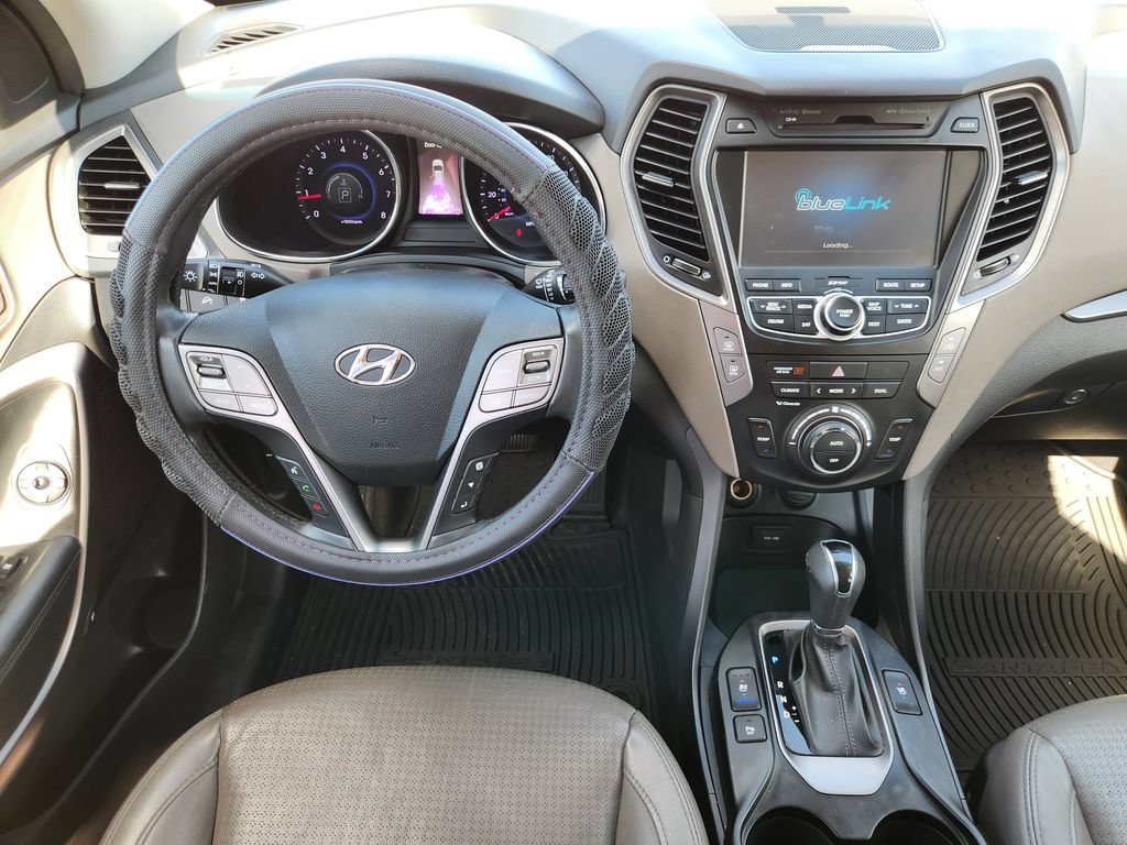 Used 2016 Hyundai Santa Fe Sport 2.0T w/ Option Group 05 AWD/4WD image 28