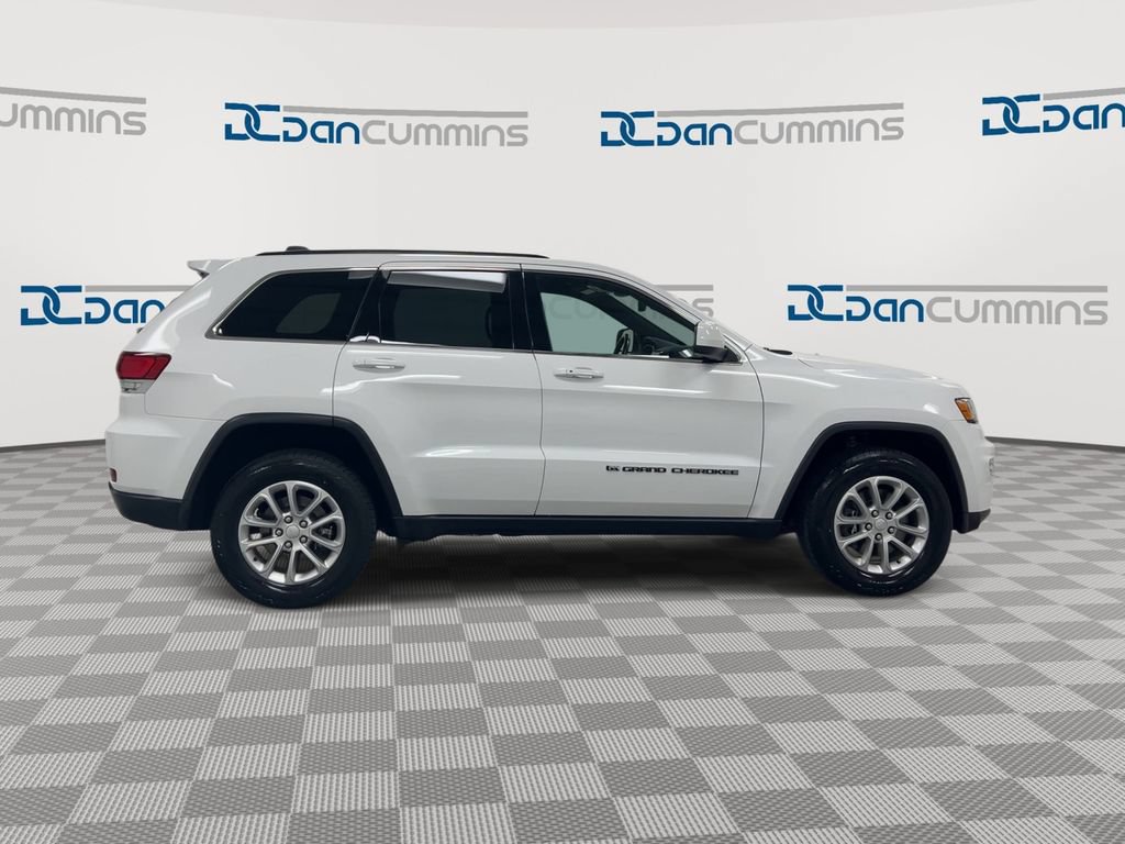 Used 2022 Jeep Grand Cherokee Laredo X AWD/4WD image 9