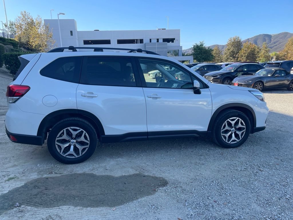 Used 2020 Subaru Forester Premium w/ Popular Package #1 AWD/4WD image 9
