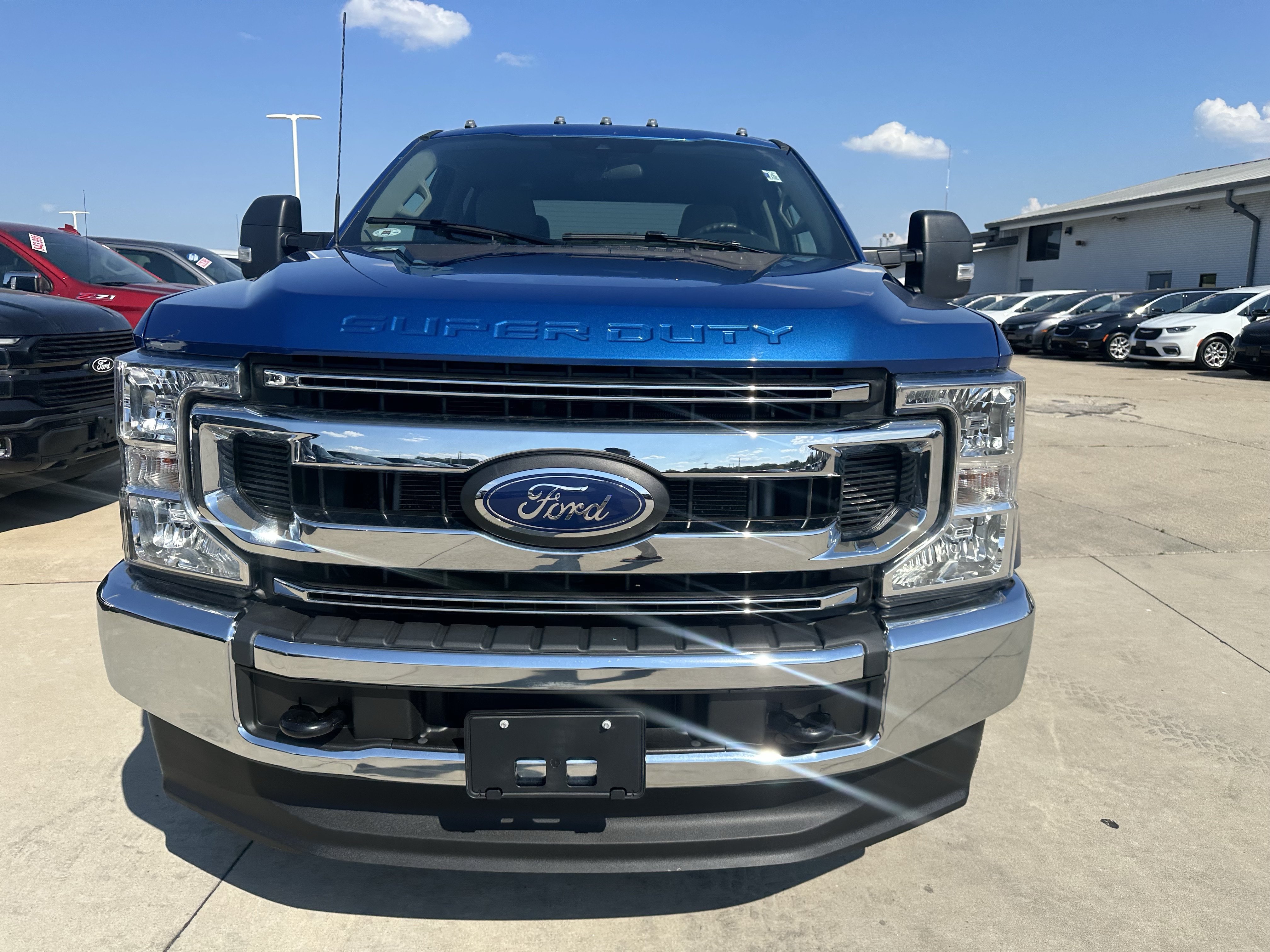Used 2022 Ford F350 XL w/ STX Appearance Package AWD/4WD image 2