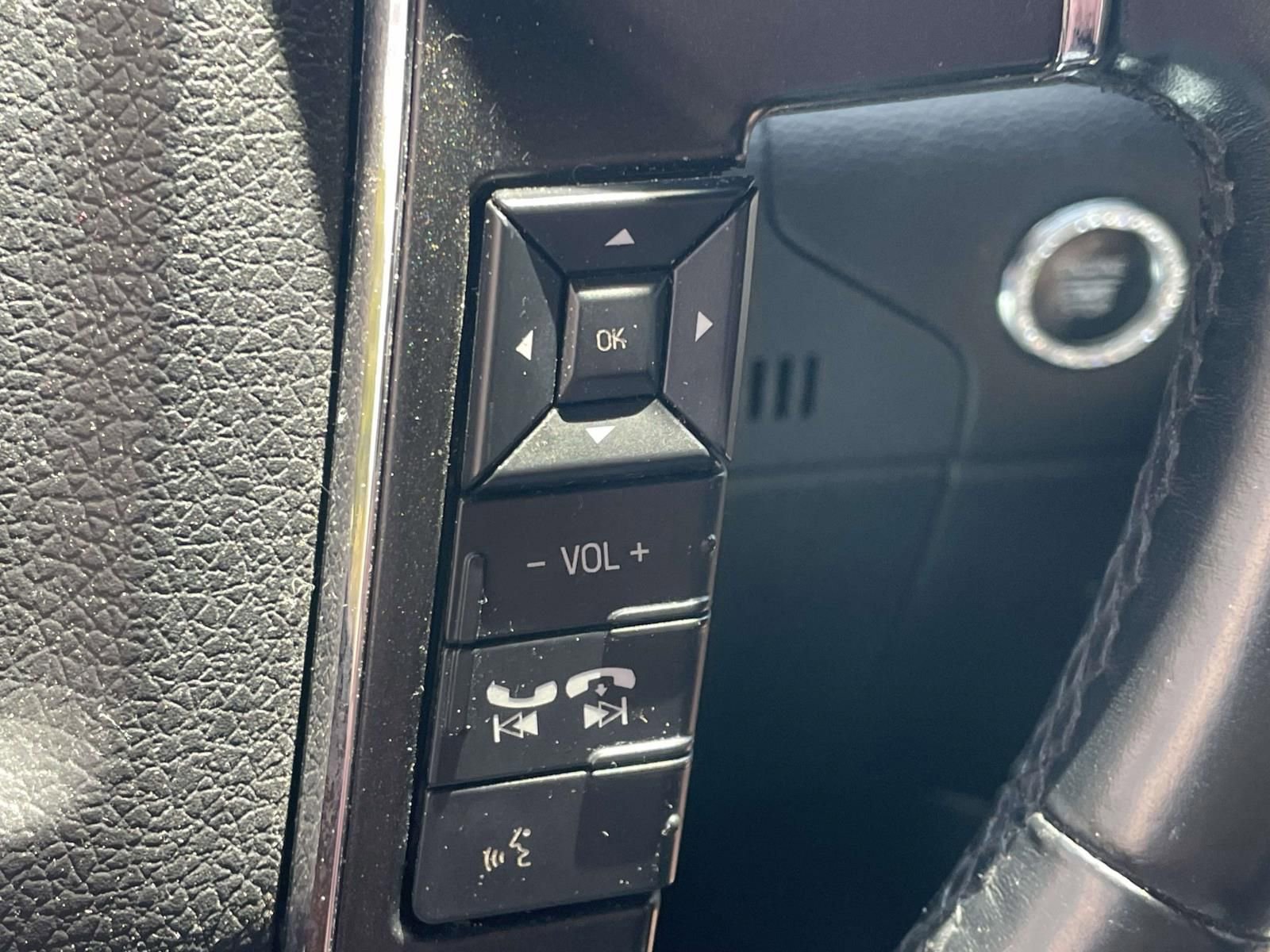 Used 2015 Lincoln Navigator 4WD image 23