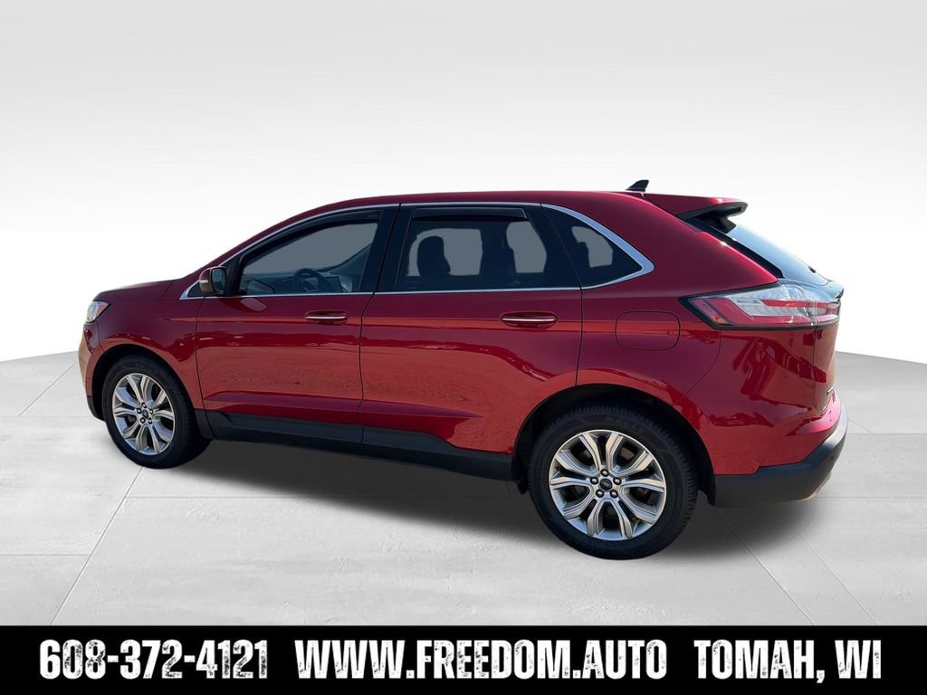 Used 2022 Ford Edge Titanium AWD/4WD image 4