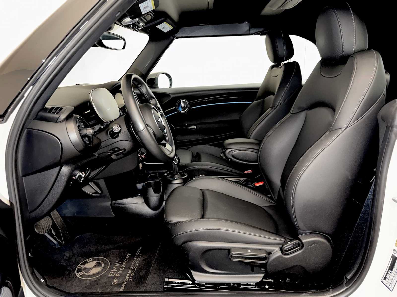 Used 2024 MINI Cooper S FWD image 9