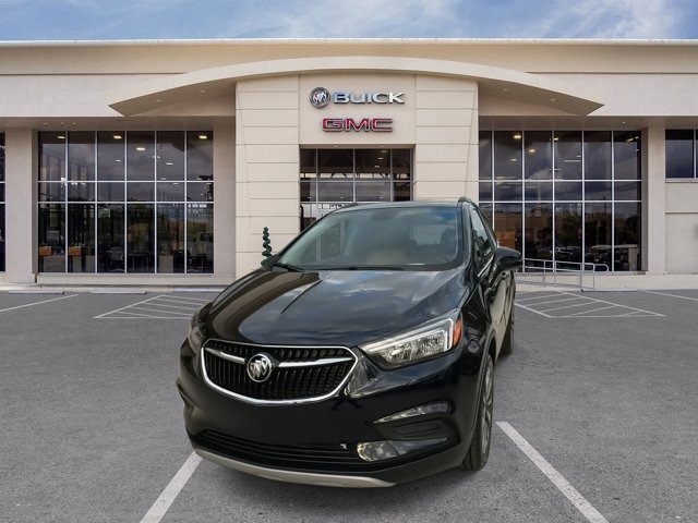 Certified 2022 Buick Encore Preferred w/ Safety Package image 5