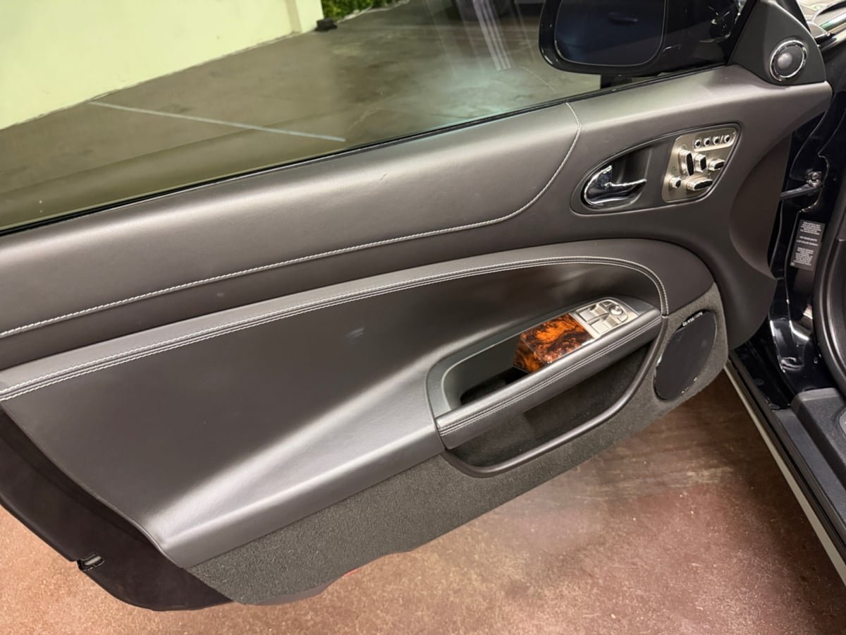 Used 2011 Jaguar XK Coupe RWD image 11