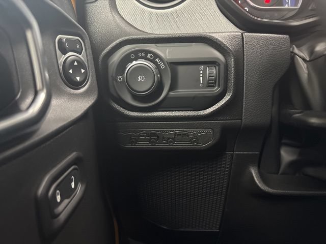 New 2026 Jeep Wrangler Unlimited Sport AWD/4WD image 32