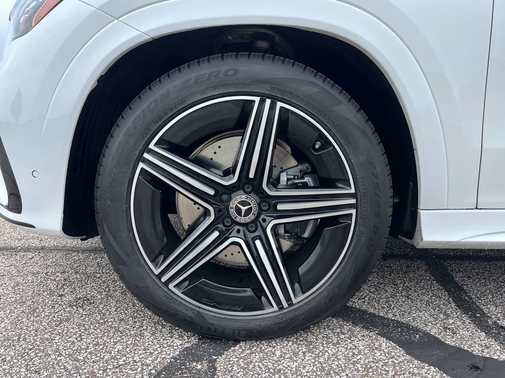Used 2025 Mercedes-Benz GLE 450e 4MATIC image 19