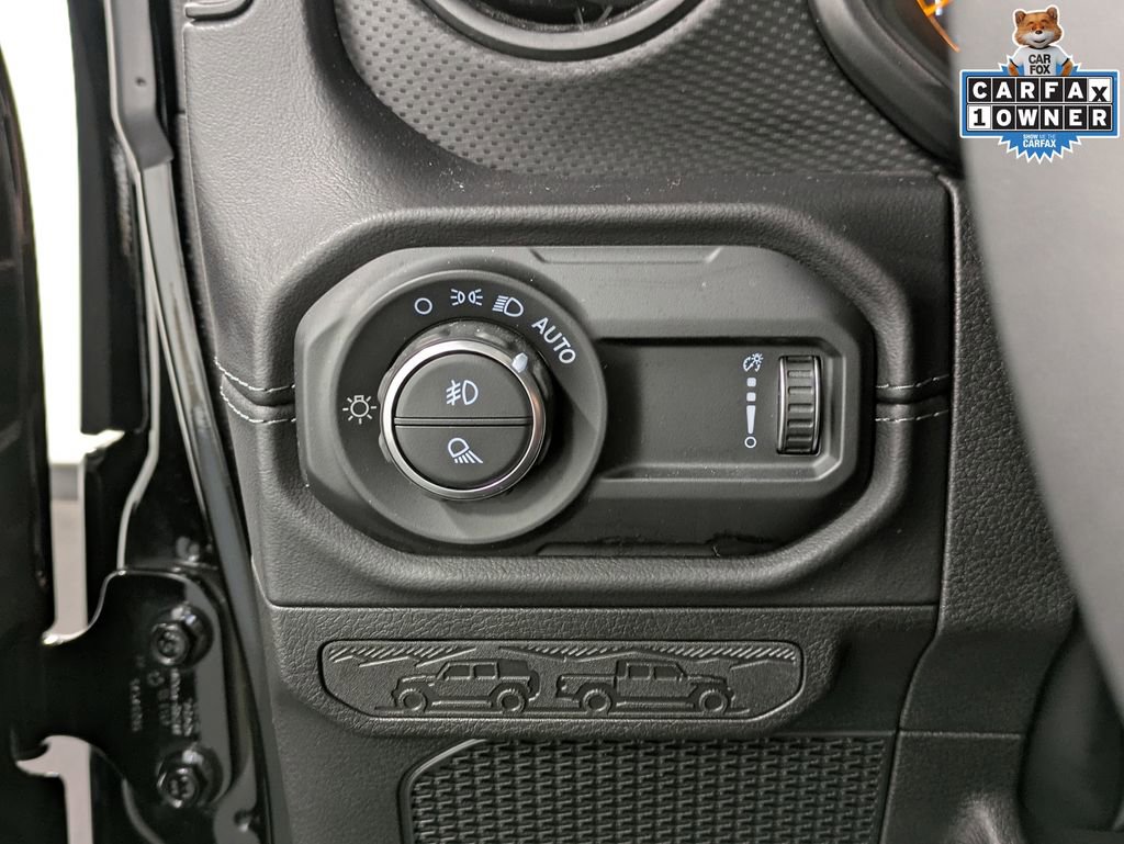 Used 2024 Jeep Gladiator Rubicon w/ Convenience Group image 23