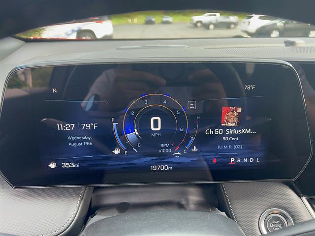 Used 2025 Chevrolet Equinox LT w/ Safety and Technology Package FWD image 17