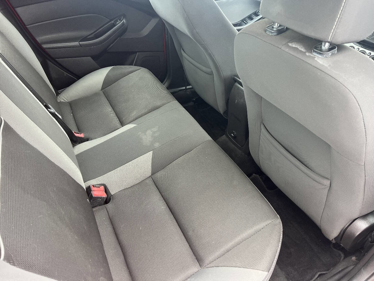 Used 2014 Ford Focus SE image 11