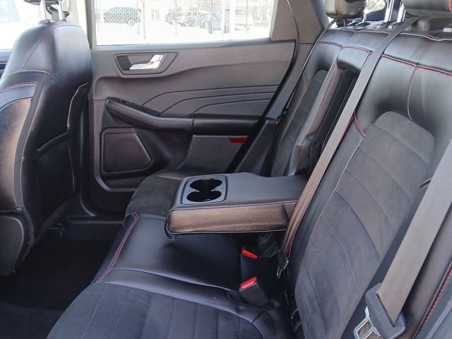 Used 2022 Ford Escape SEL w/ SEL Stealth AWD Package image 23