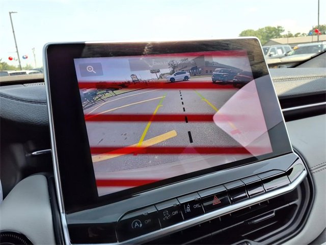 Used 2022 Jeep Compass Limited w/ Sun and Sound Group image 31