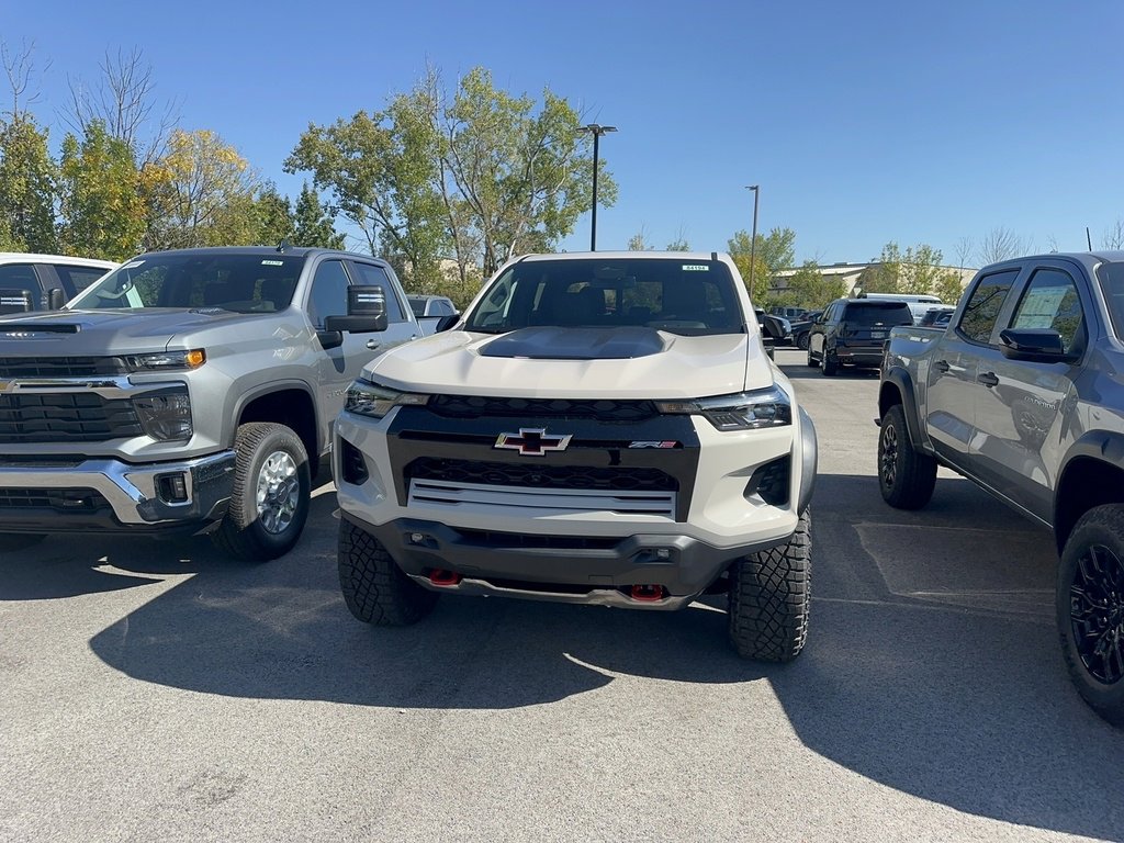 New 2026 Chevrolet Colorado ZR2 w/ Technology Package image 3