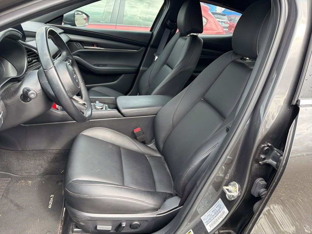 Used 2023 MAZDA MAZDA3 s image 8