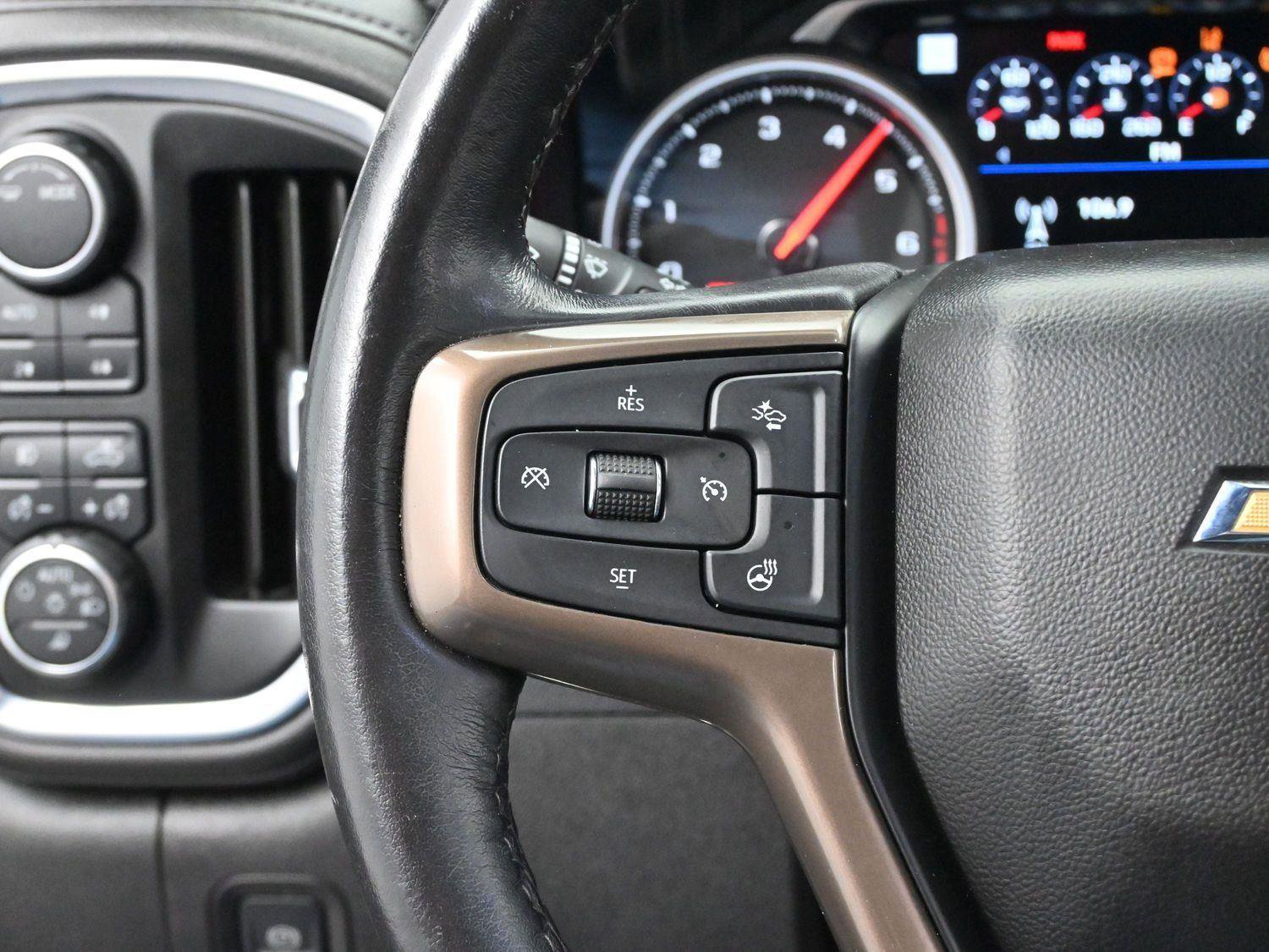 Used 2022 Chevrolet Silverado 2500 High Country w/ LPO, Dark Essentials Package image 17