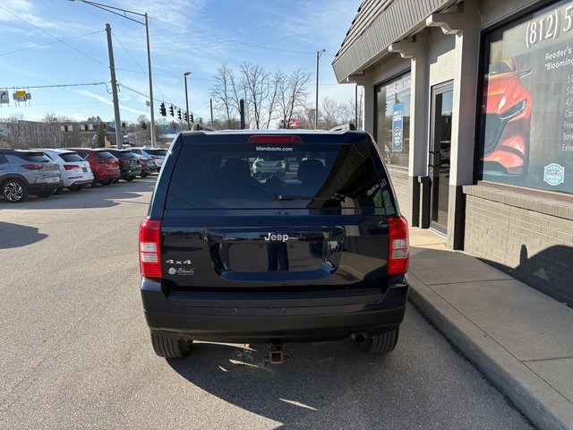 Used 2014 Jeep Patriot Sport image 4