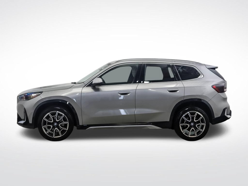 Certified 2023 BMW X1 xDrive28i w/ Premium Package AWD/4WD image 2