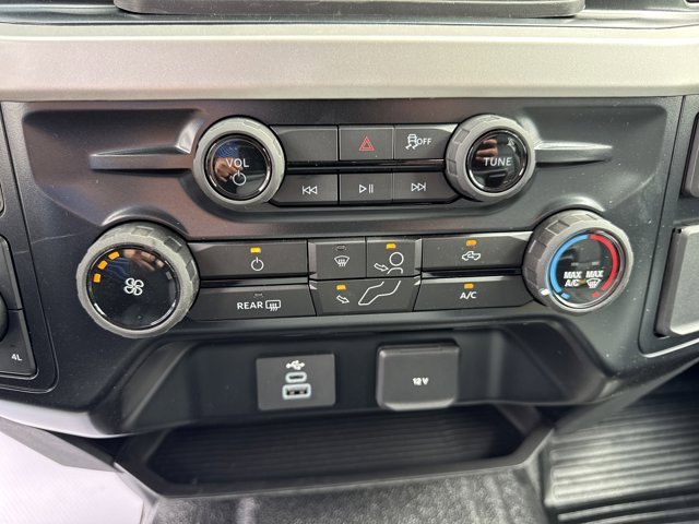 New 2025 Ford F350 XL w/ XL Chrome Package image 17