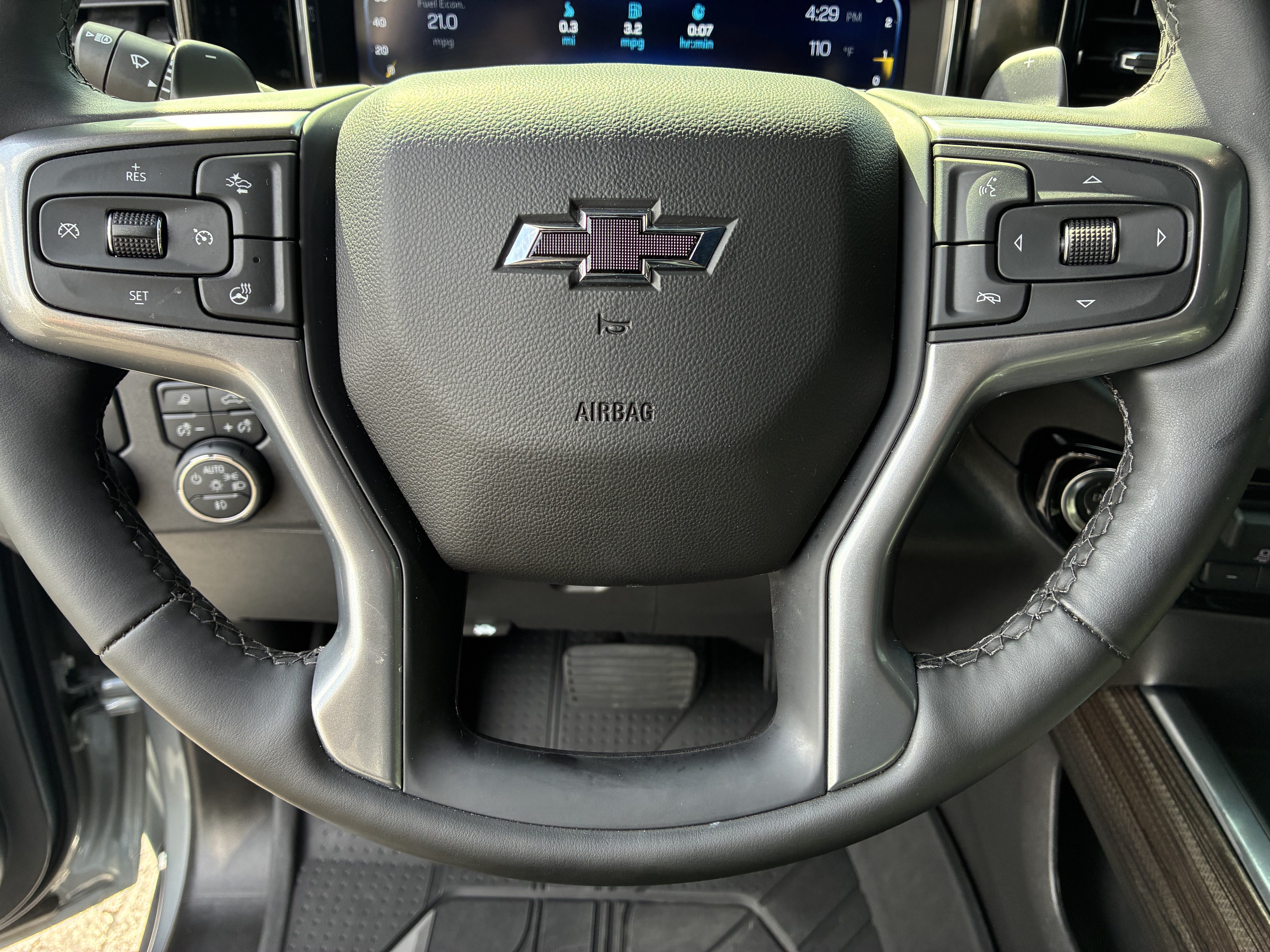 Used 2025 Chevrolet Silverado 1500 RST w/ All Star Edition Plus RWD image 28
