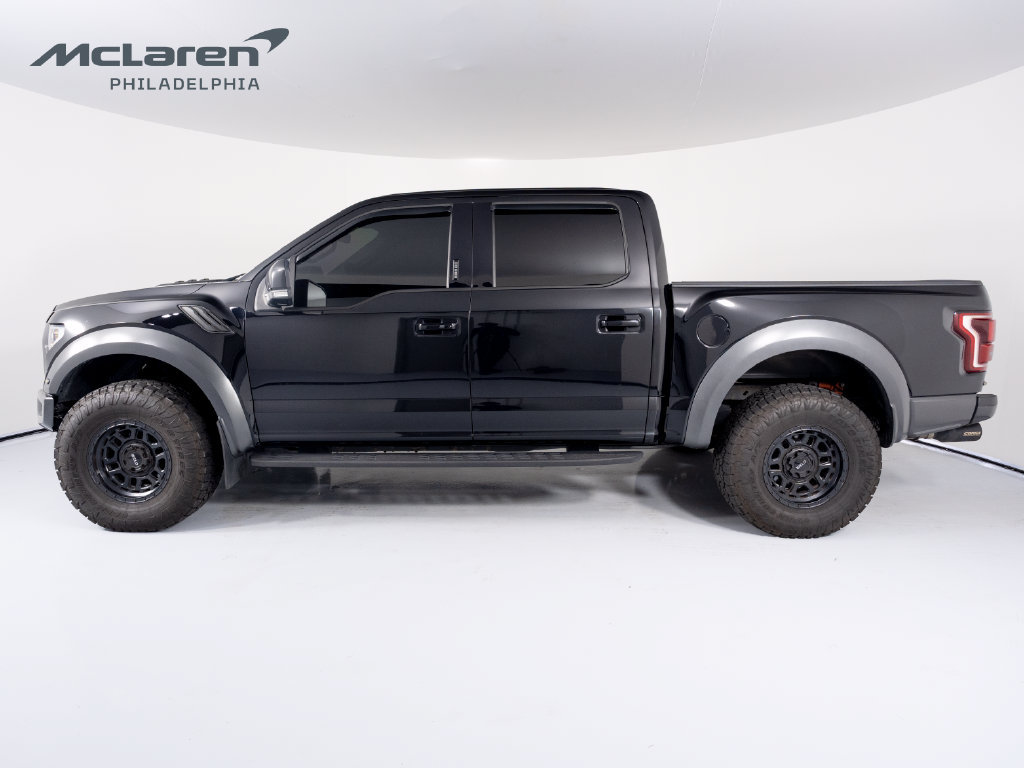 Used 2019 Ford F150 Raptor w/ Equipment Group 802A Luxury AWD/4WD image 2