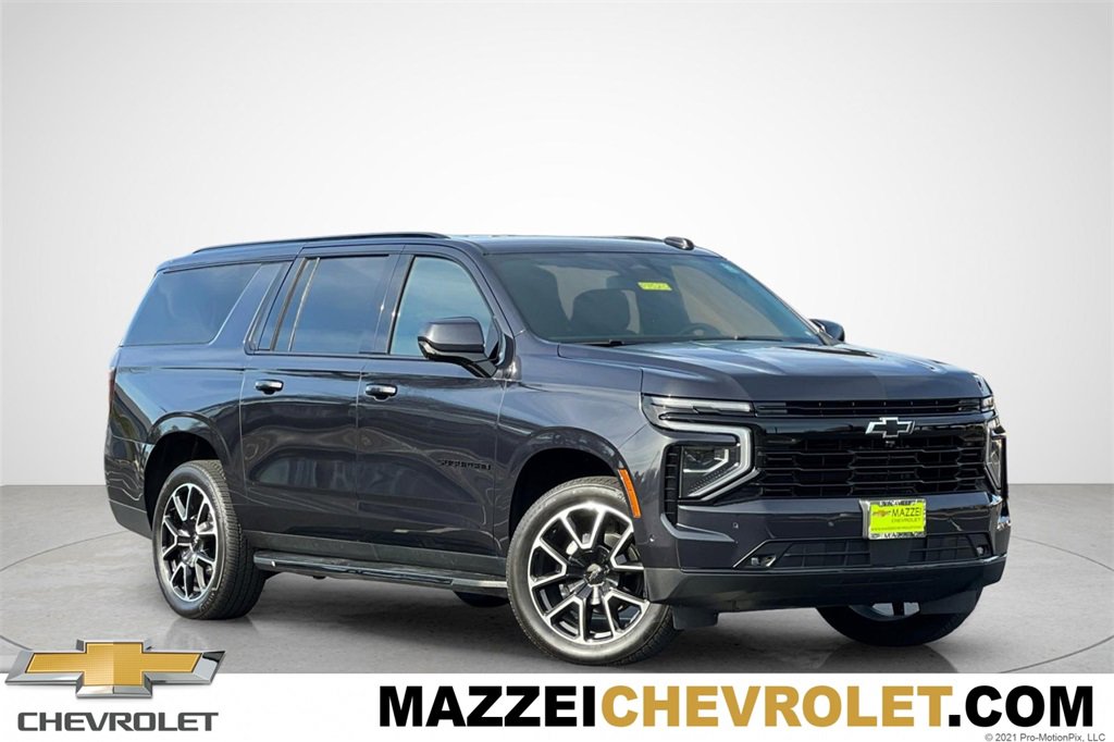 Used 2025 Chevrolet Suburban RST