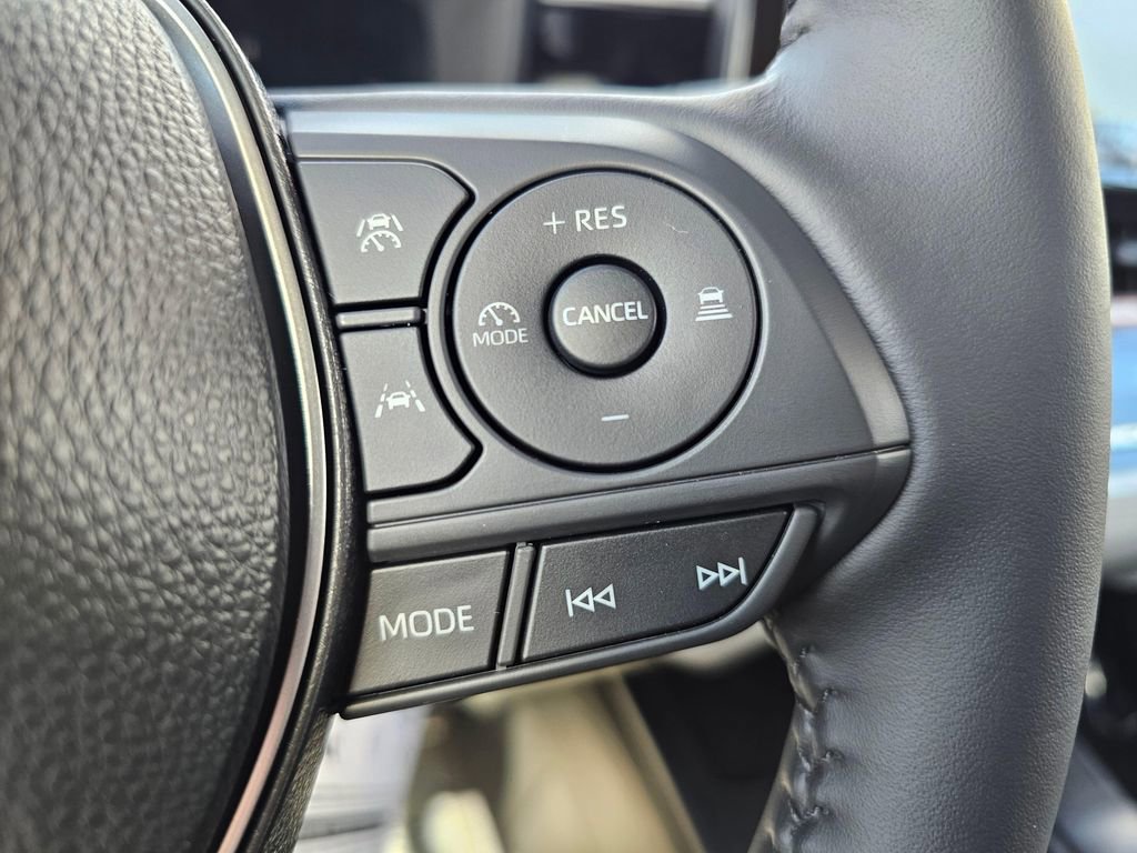 New 2026 Toyota Corolla Cross LE image 32