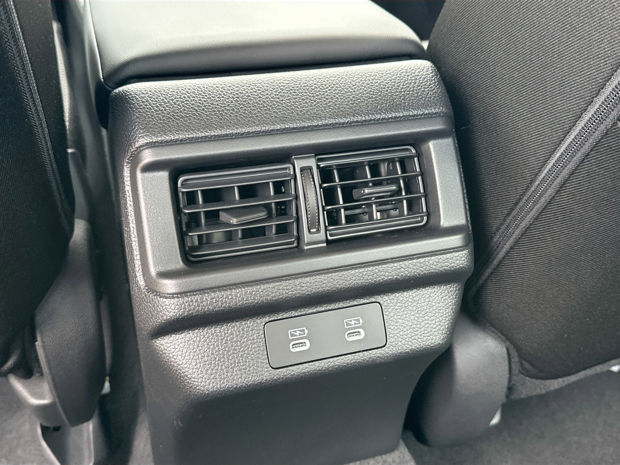 New 2025 Honda Accord SE image 18