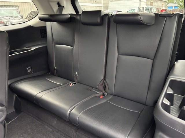 Used 2025 Toyota Grand Highlander AWD image 30