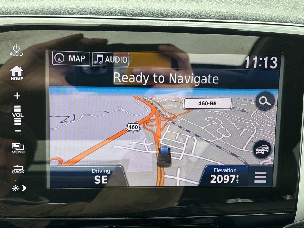 Used 2017 Honda Pilot Elite image 19