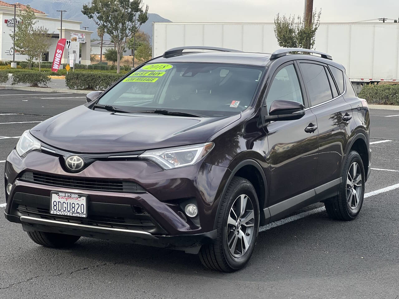 Used 2018 Toyota RAV4 XLE w/ Plus Extra Value Package image 2