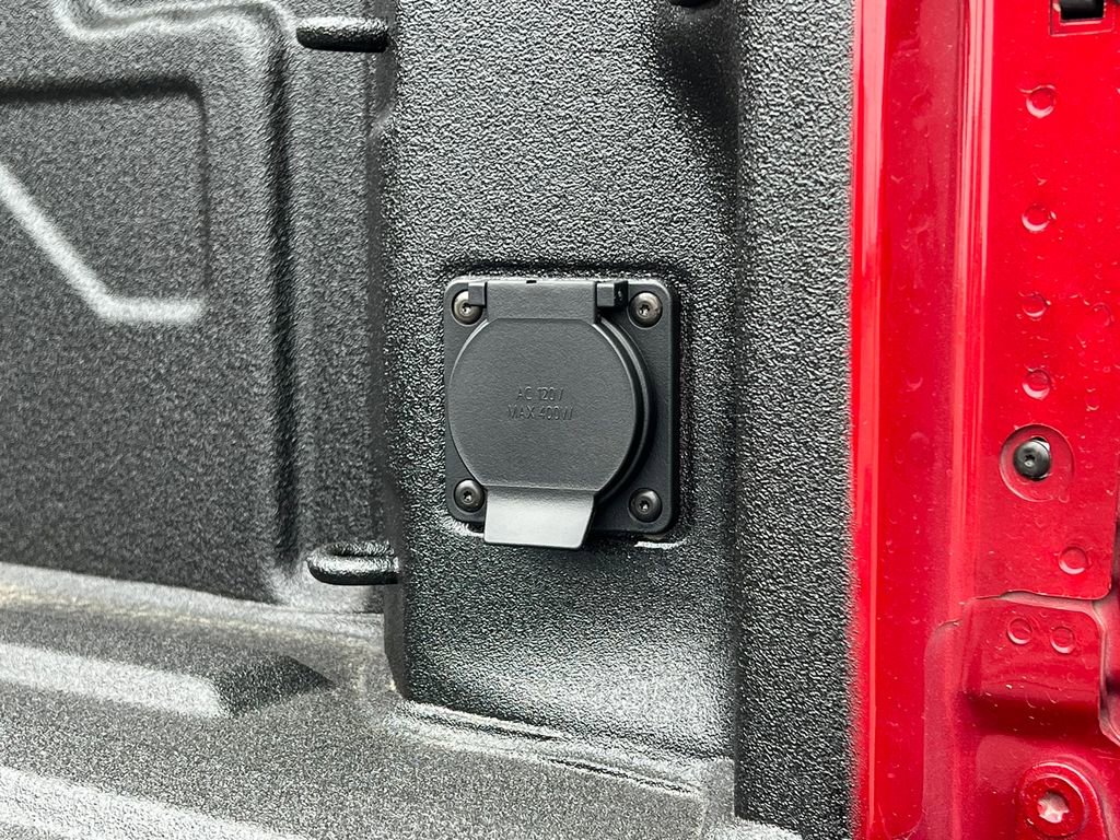 Certified 2026 GMC Sierra 2500 AT4X w/ LPO, Black Badging Package image 15