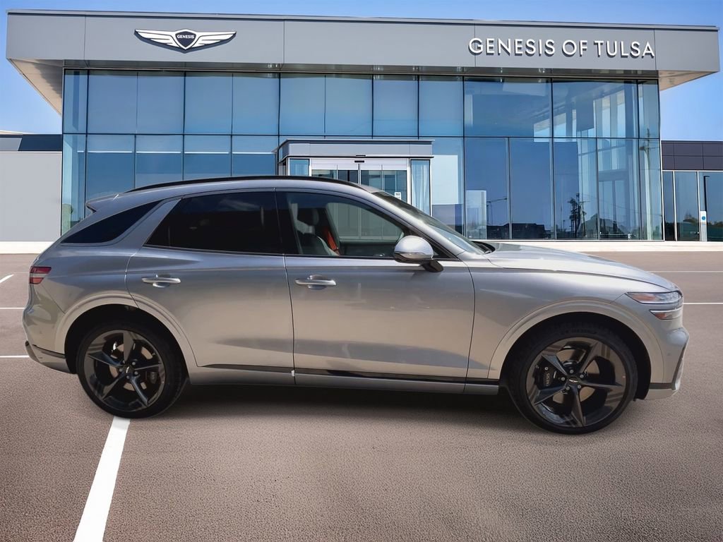 Used 2026 Genesis GV70 3.5T Sport Prestige image 9