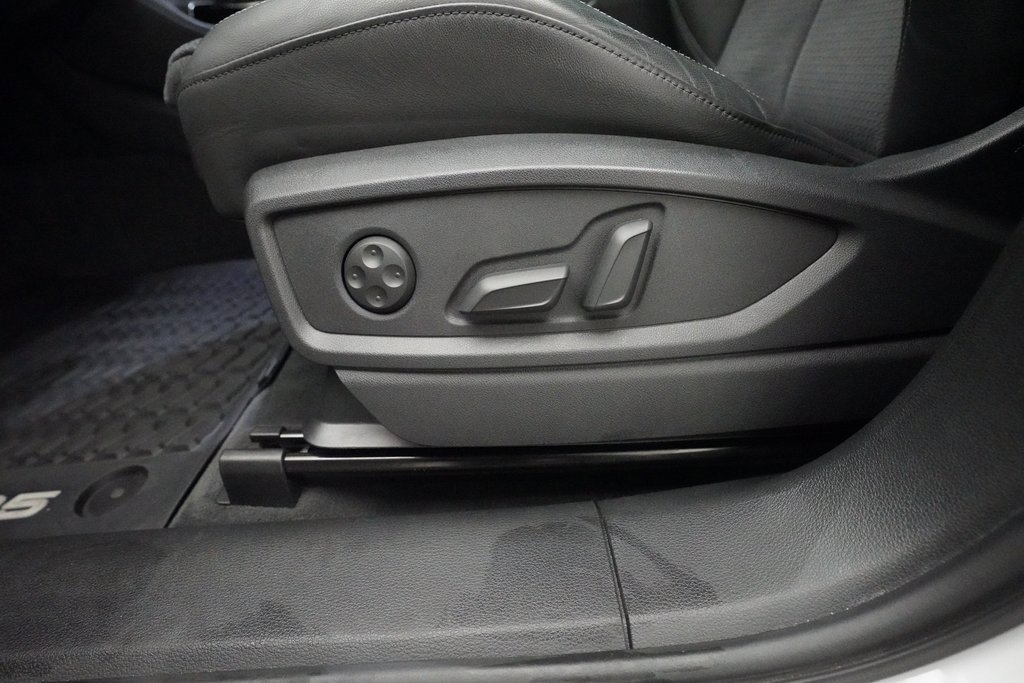 Used 2023 Audi SQ5 Premium Plus w/ Premium Plus Package image 30