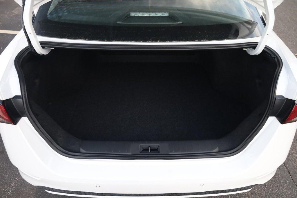 New 2025 Nissan Sentra S image 7