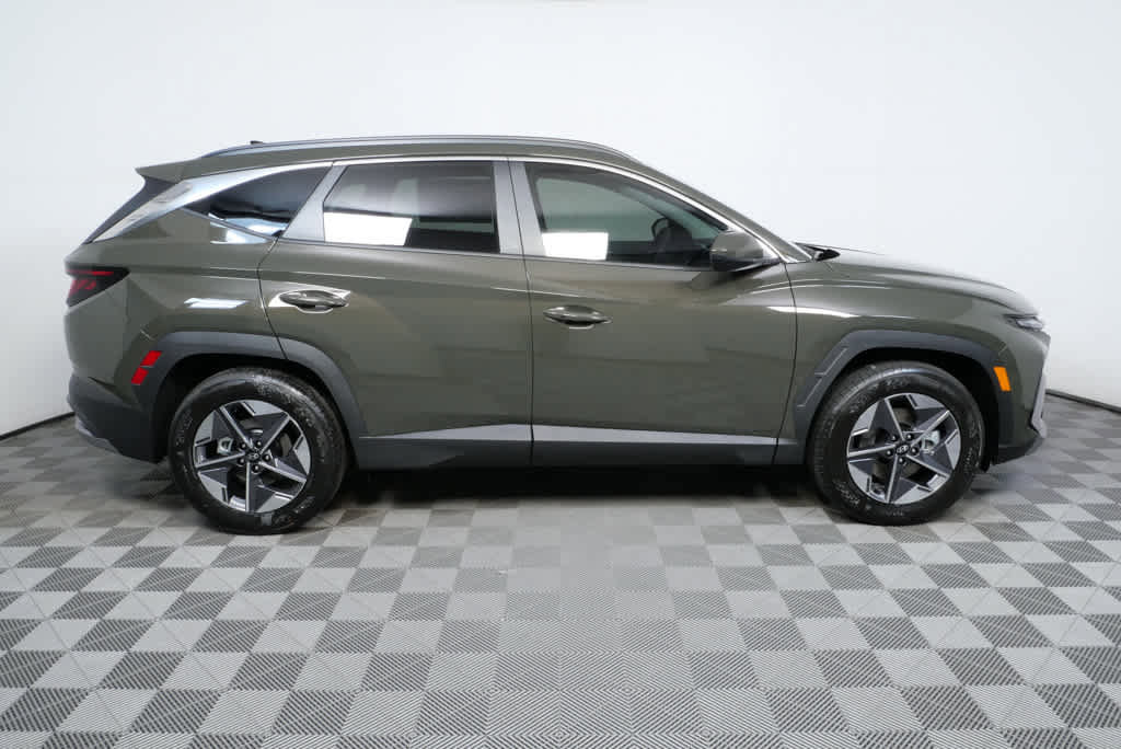 New 2026 Hyundai Tucson SEL image 3