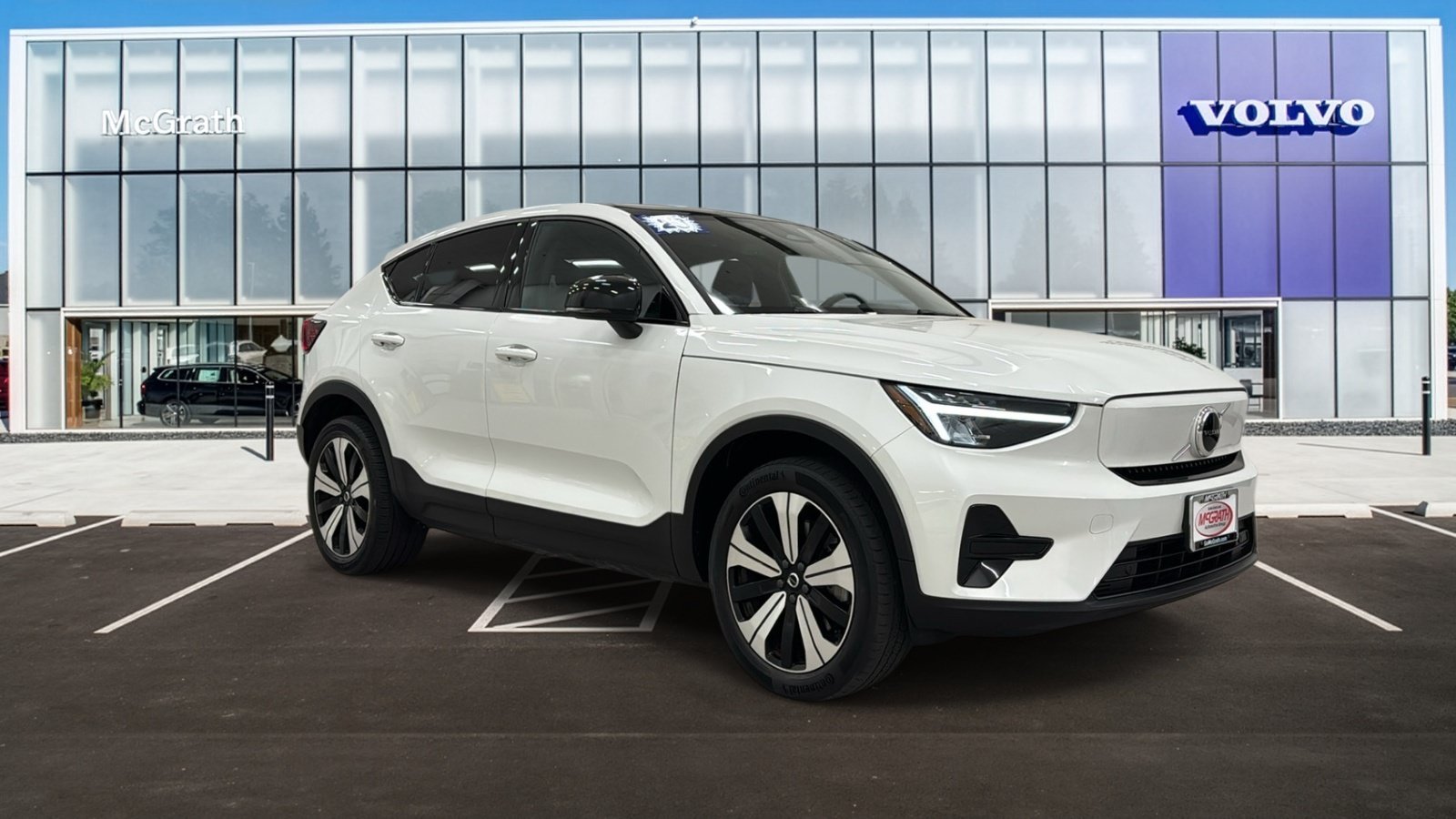 Used 2023 Volvo C40 Recharge Core
