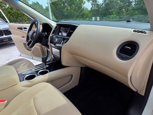 Used 2016 Nissan Pathfinder S FWD image 22