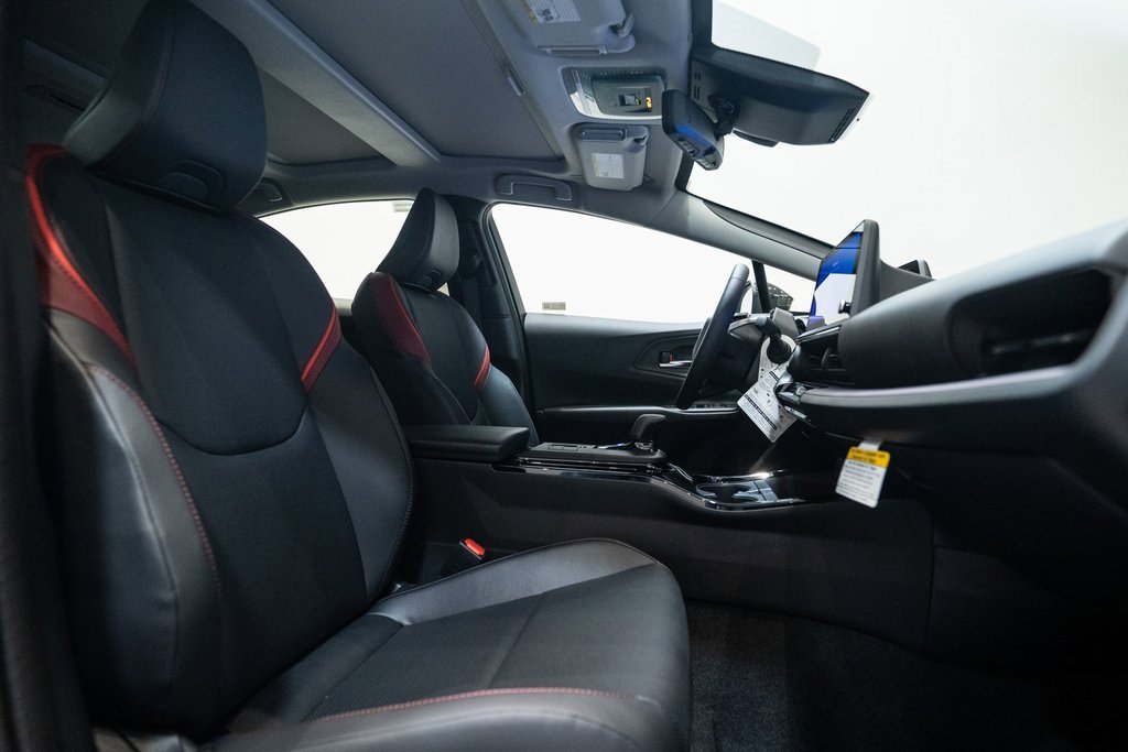 New 2026 Toyota Prius Plug-In Hybrid image 15