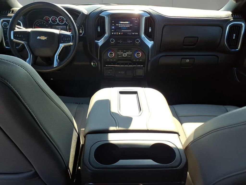 Used 2020 Chevrolet Silverado 1500 LTZ image 12