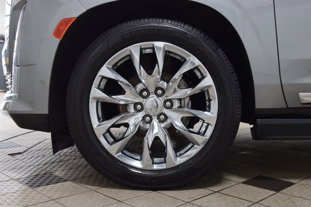 Used 2023 Cadillac Escalade Premium Luxury Platinum image 28
