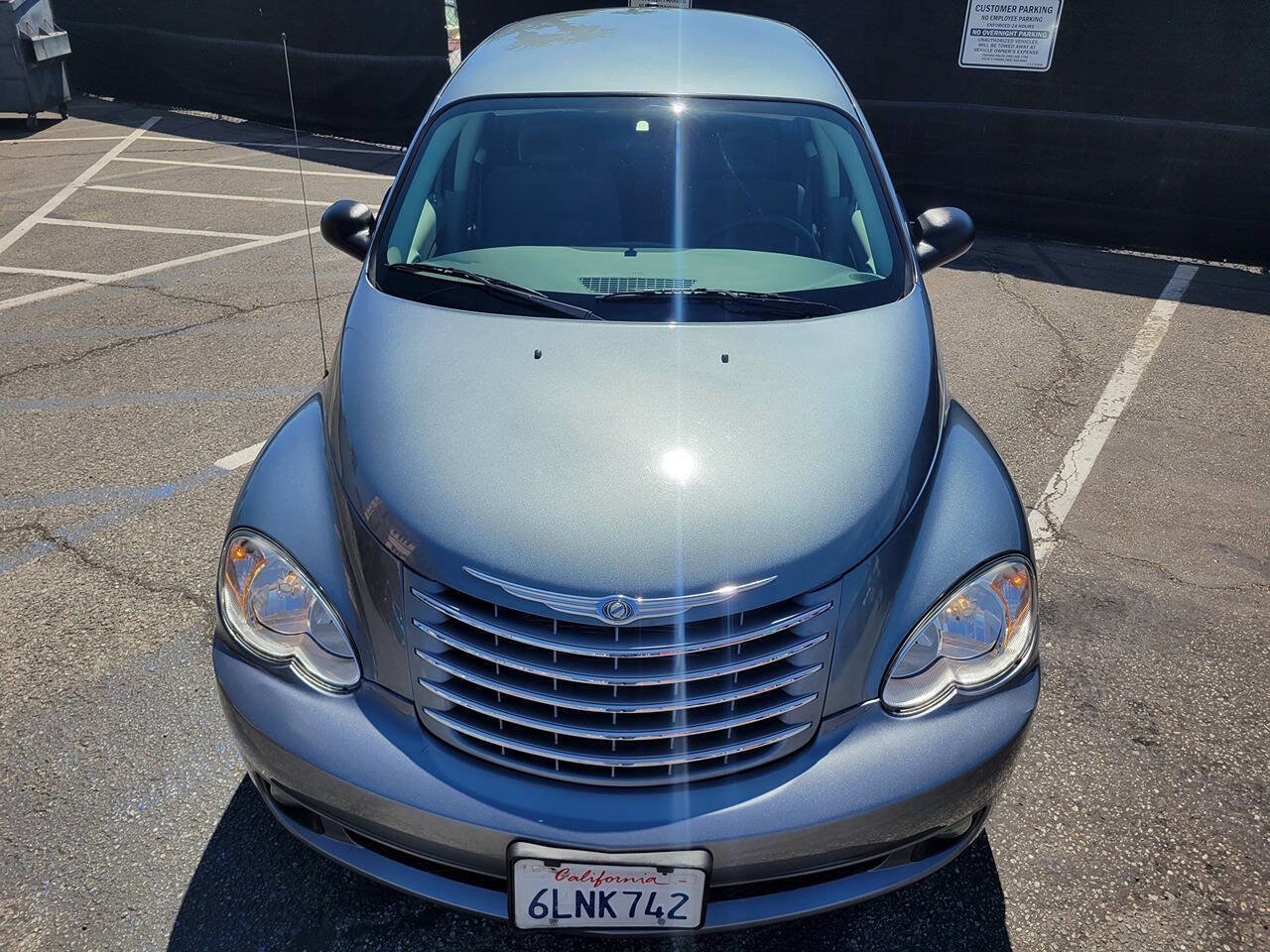 Used 2010 Chrysler PT Cruiser image 9