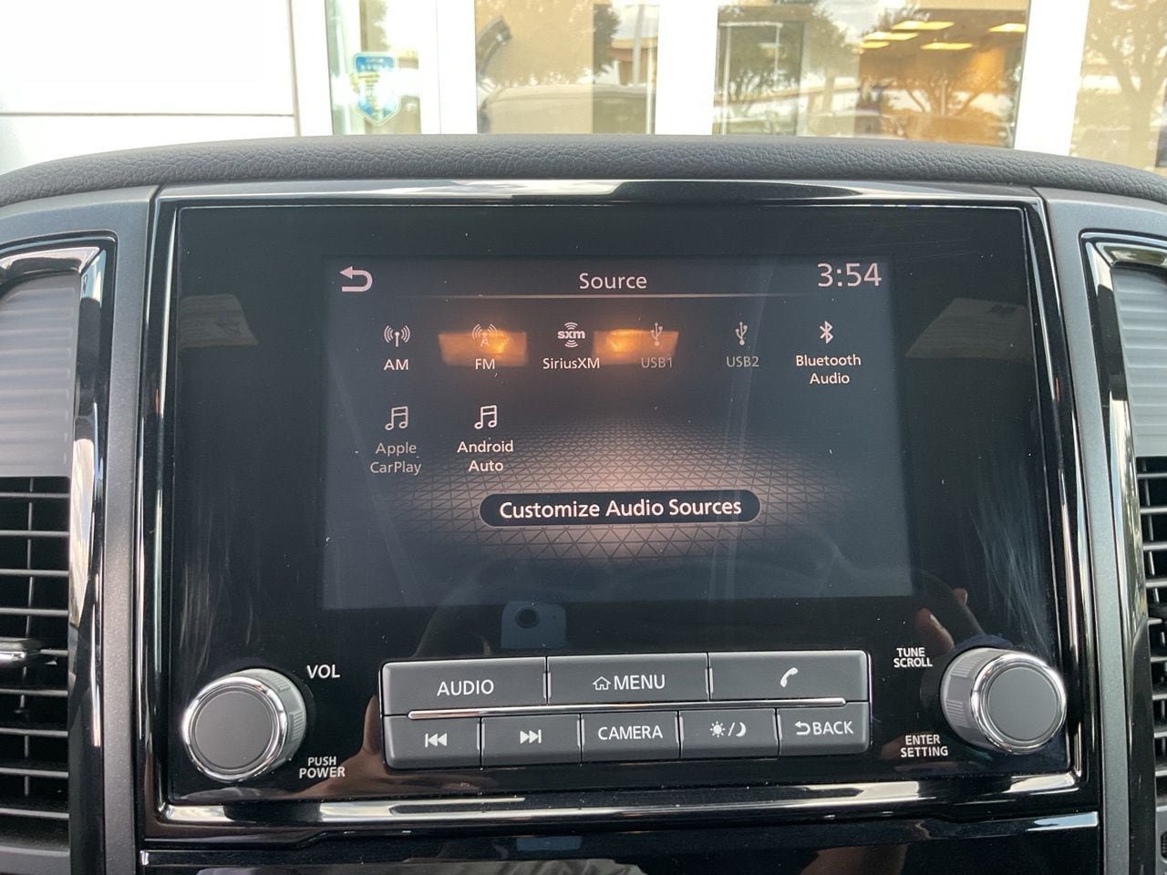 Used 2024 Nissan Titan SV w/ SV Bronze Edition Package RWD image 29